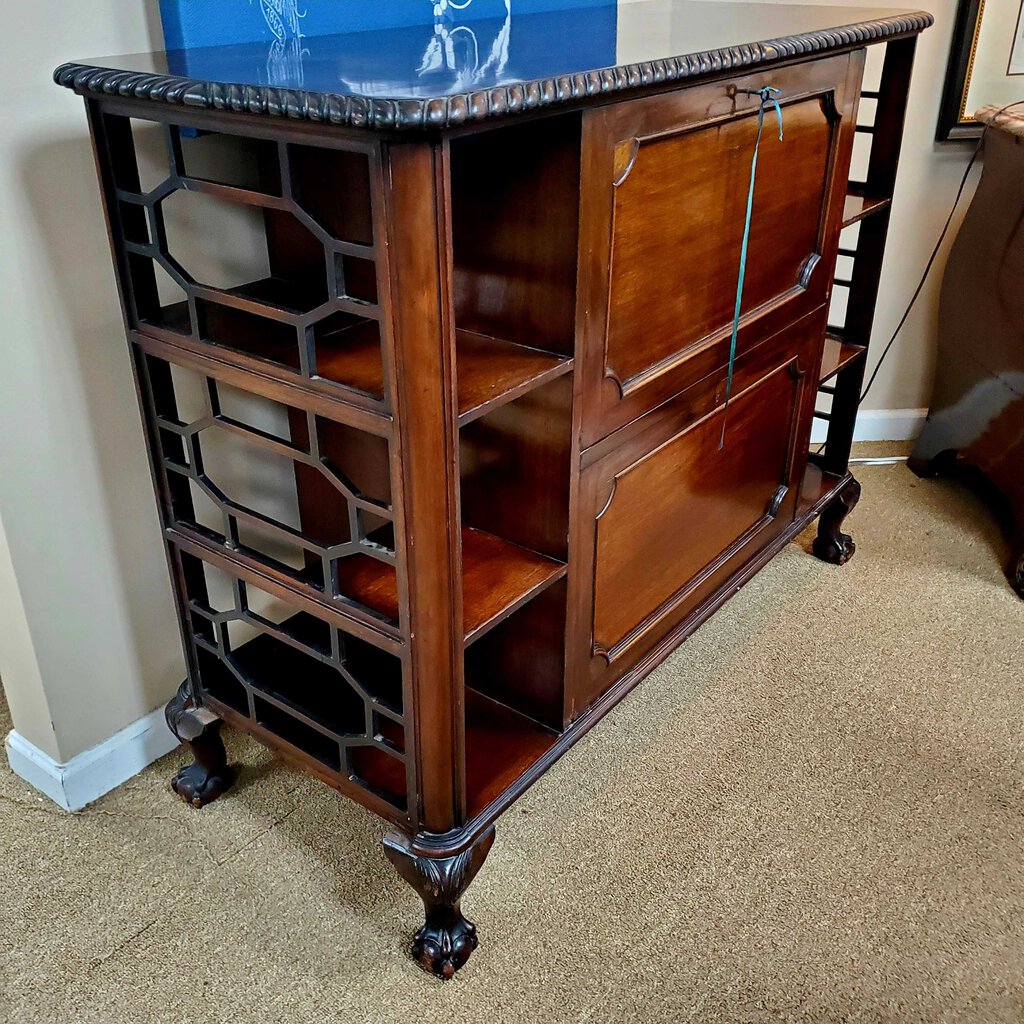 Bar Cabinet / Sewing Chest