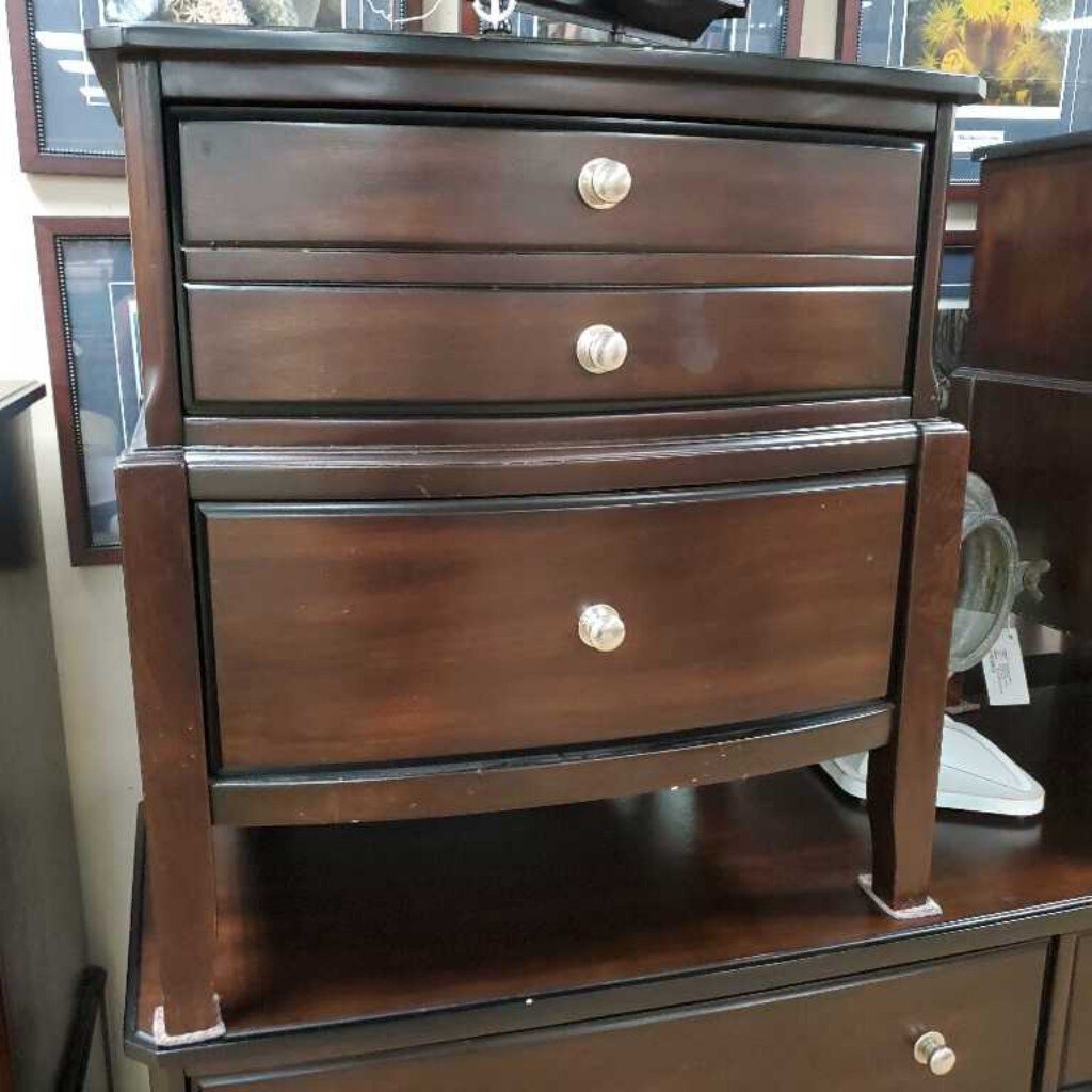 Pair of nightstands