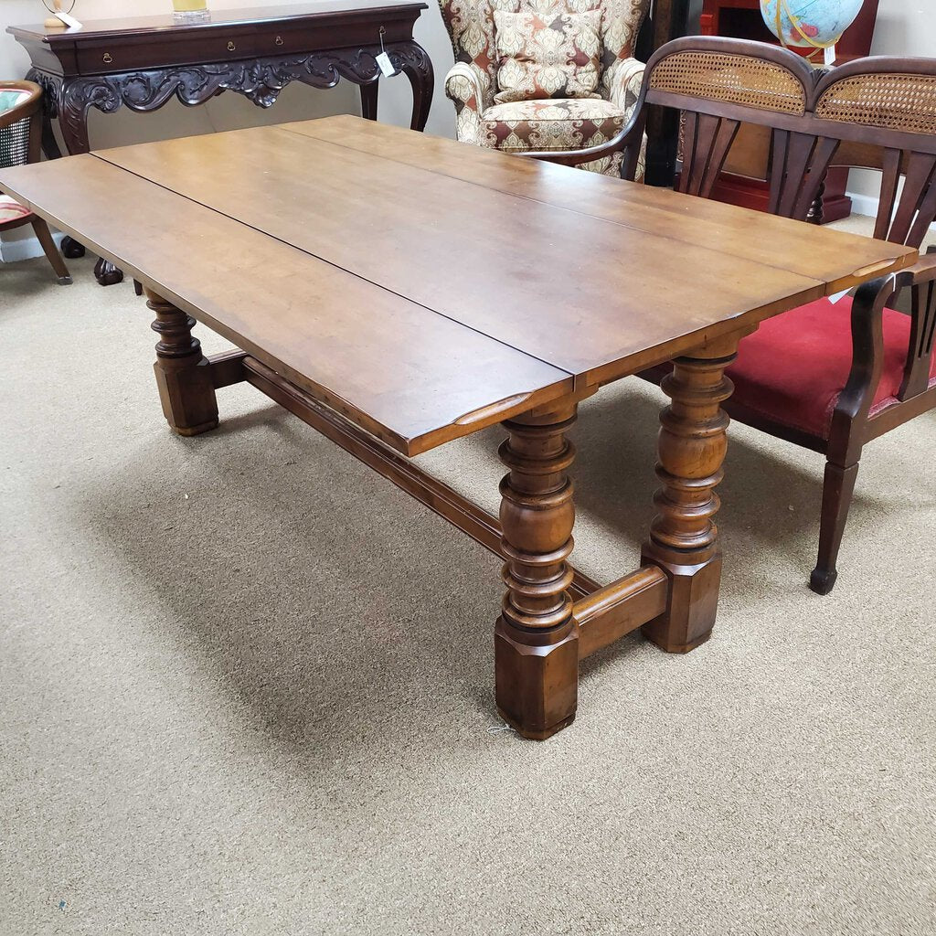 Desk /fold out dining table