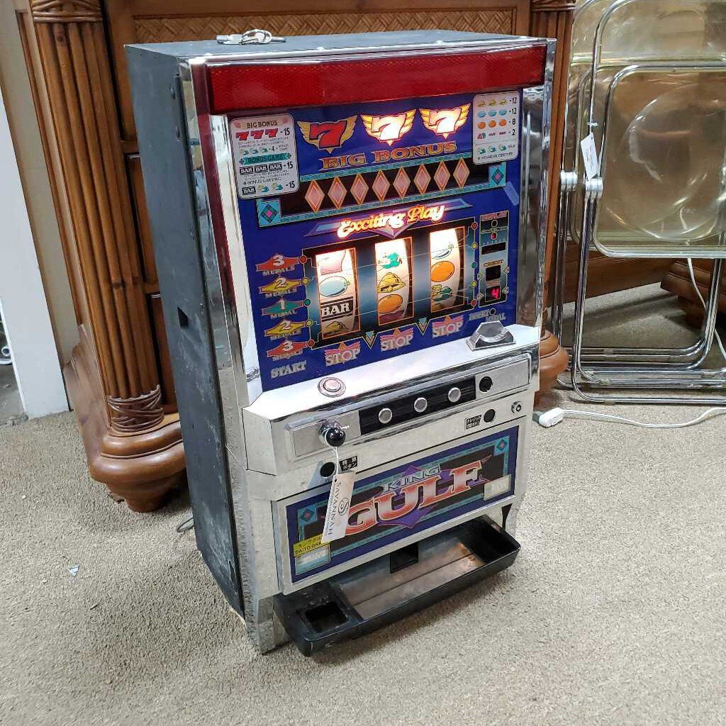 Slot Machine with key