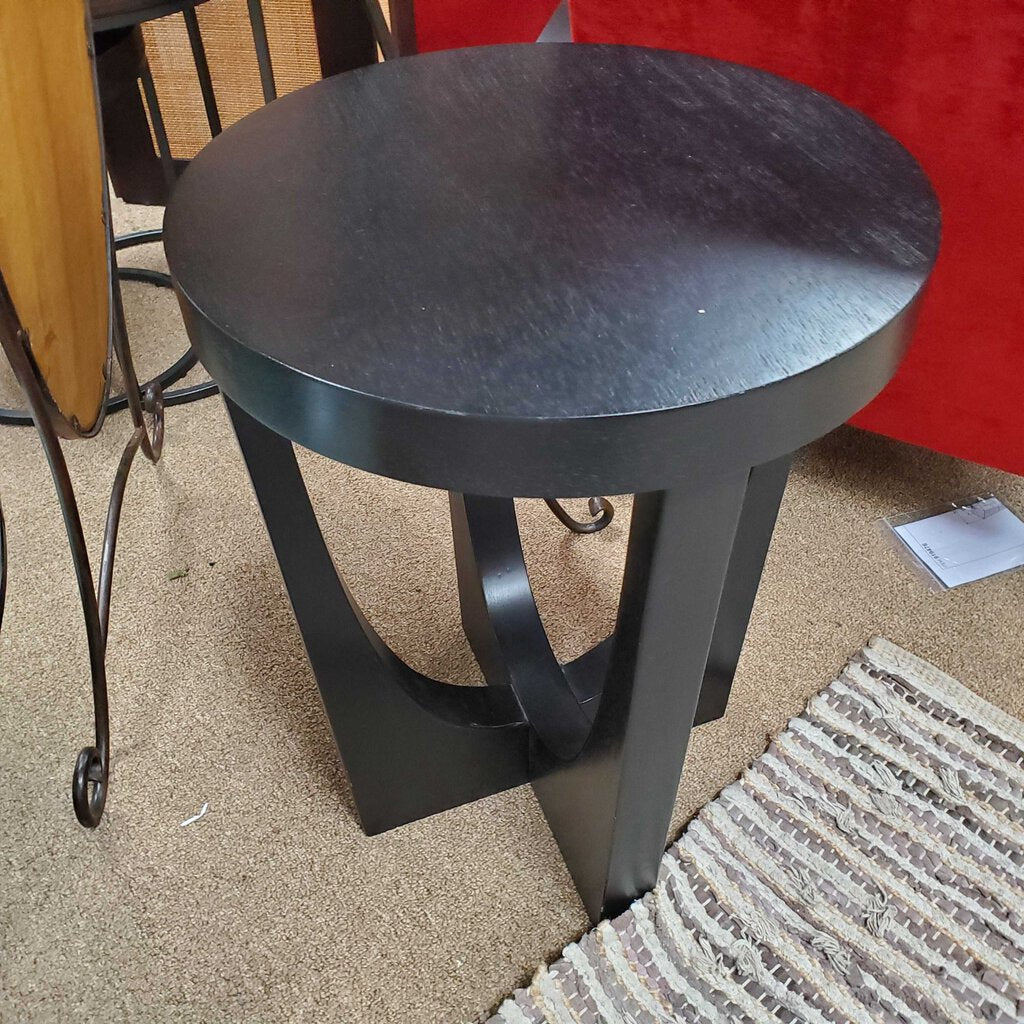 Round End Table