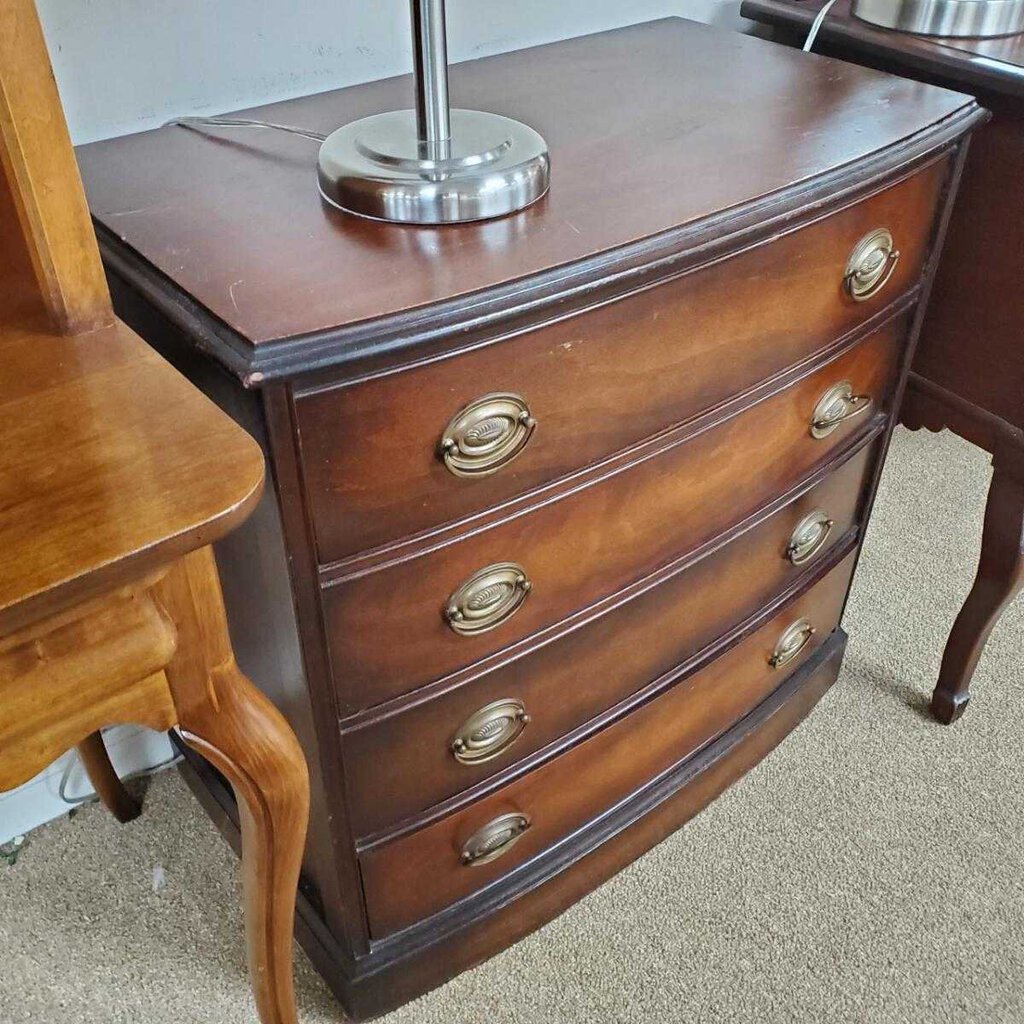 Nightstand / Chest