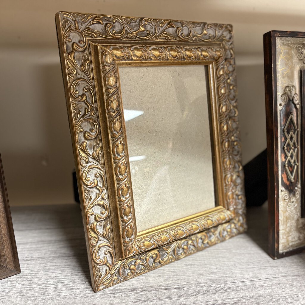 5x7 Gold Leaf Photo Frame