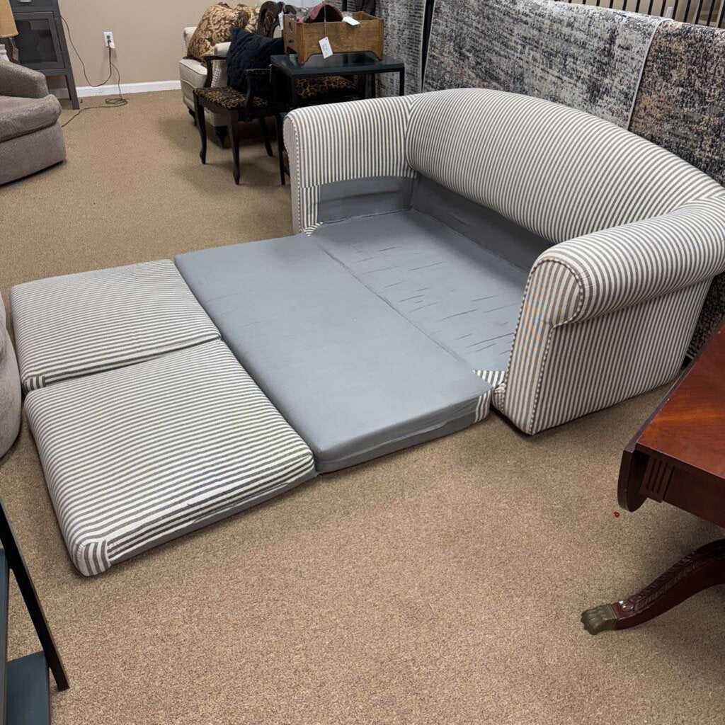 Fold out sofa bed