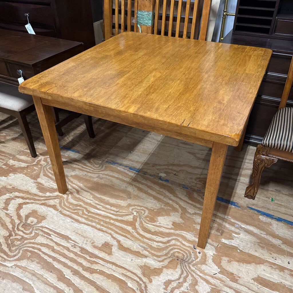 Square dining table