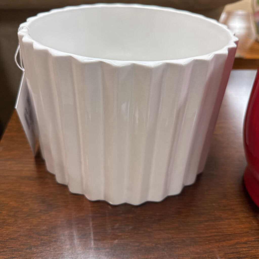 White ceramic fluted planter