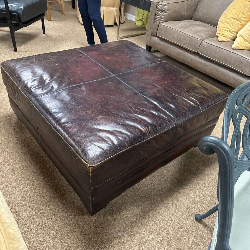 Large square Leather ottoman