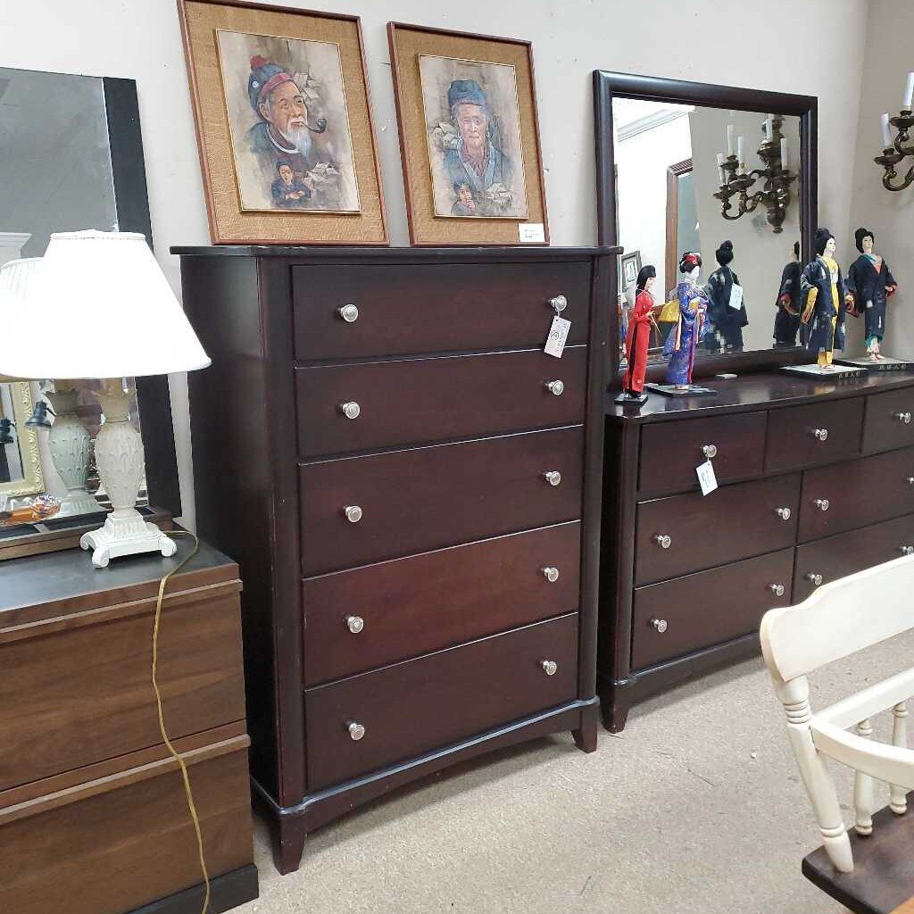 Chest of Drawers