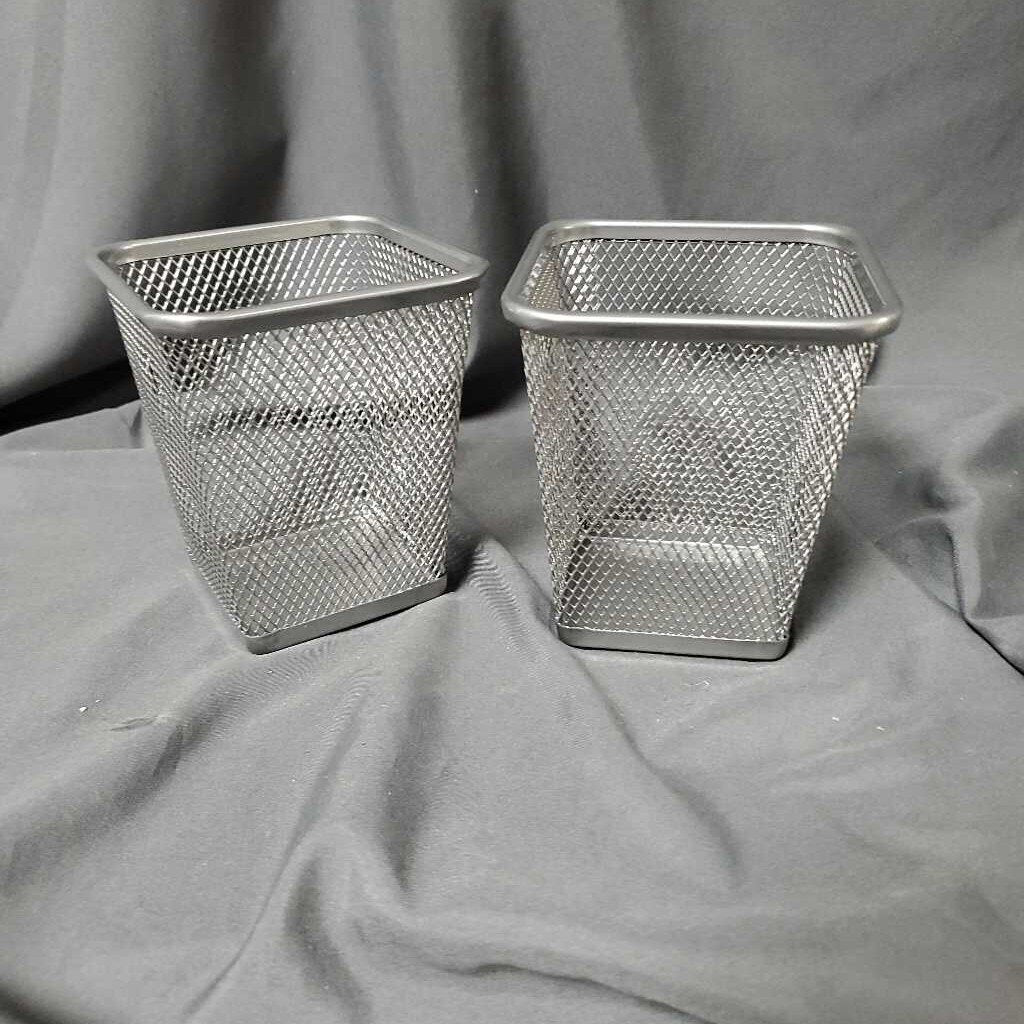 Pen Holders