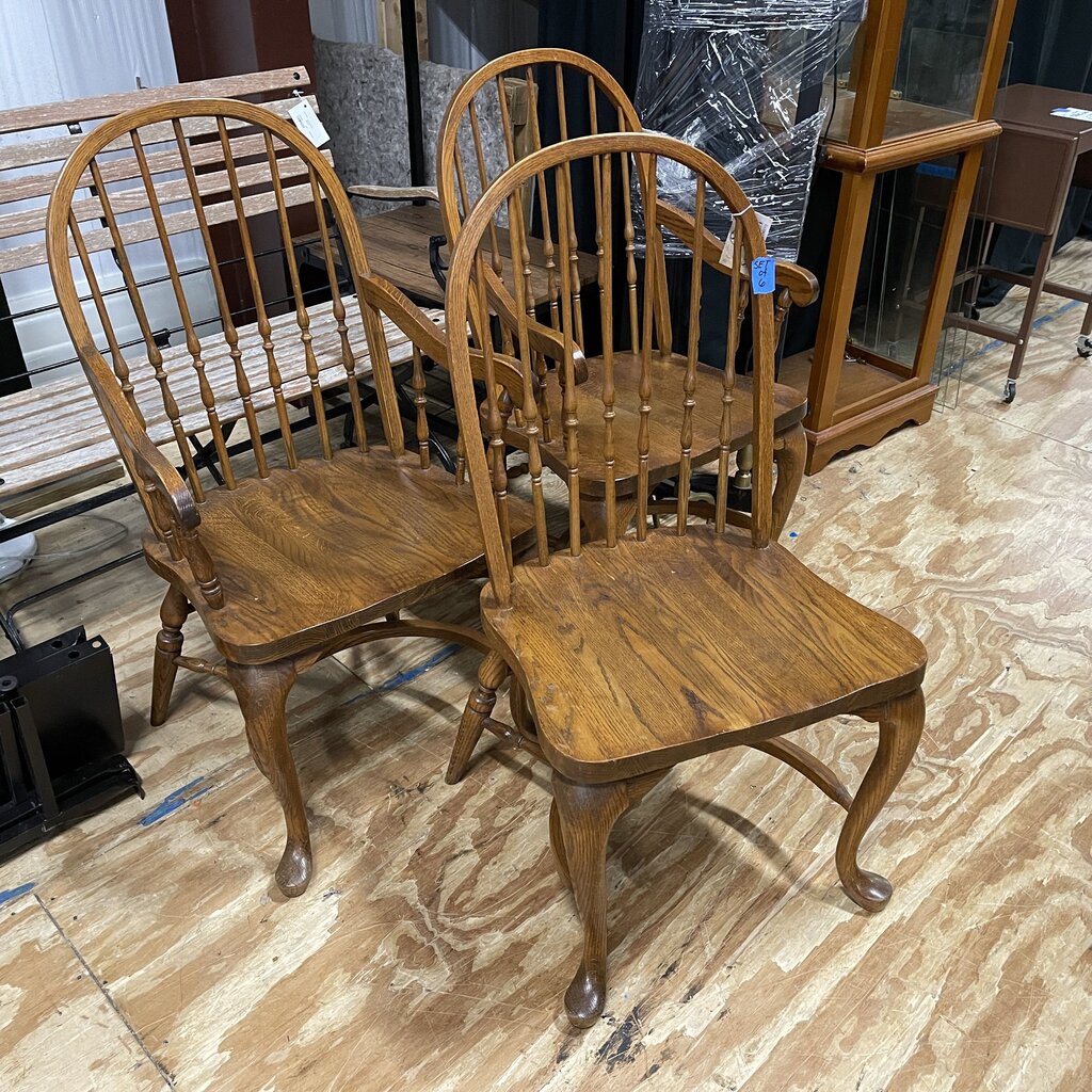 set 6 Windsor chairs