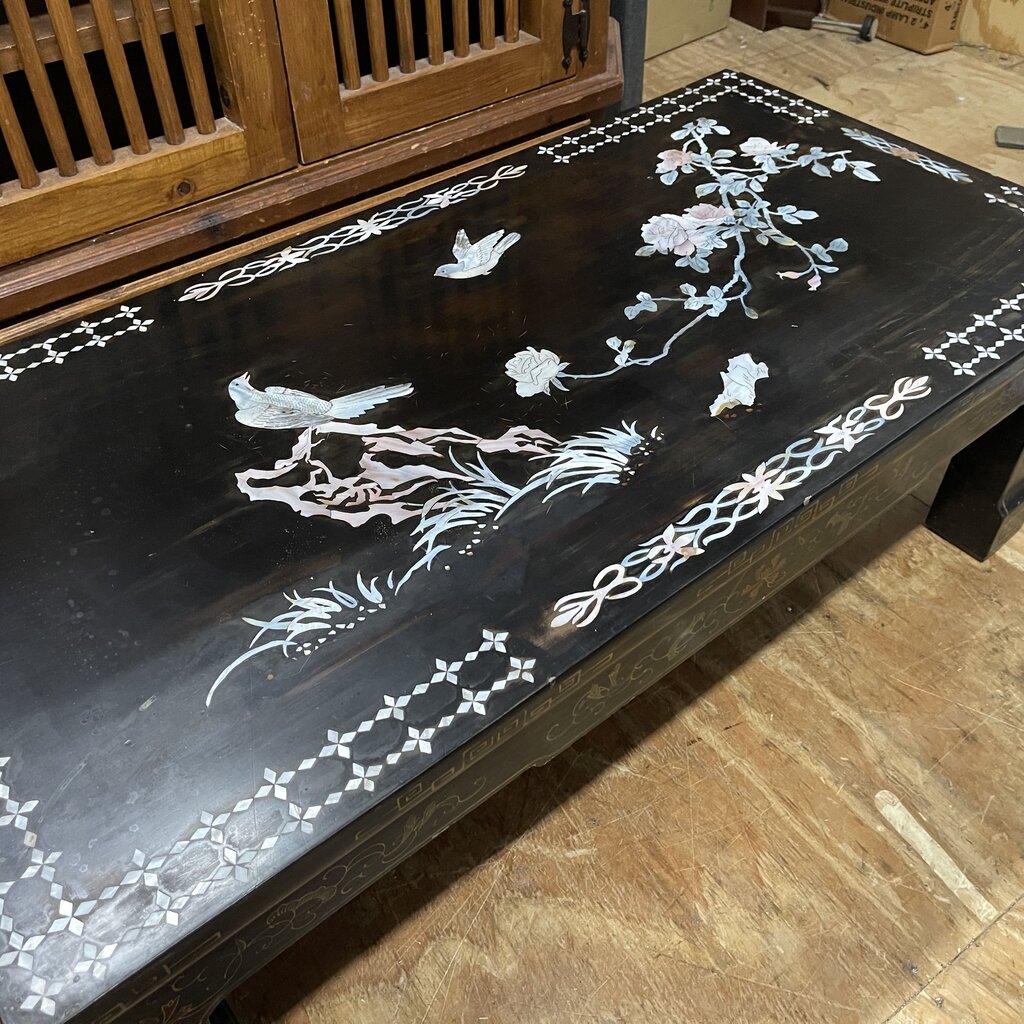 Asian Coffee Table w/Mother of Pearl Inlay