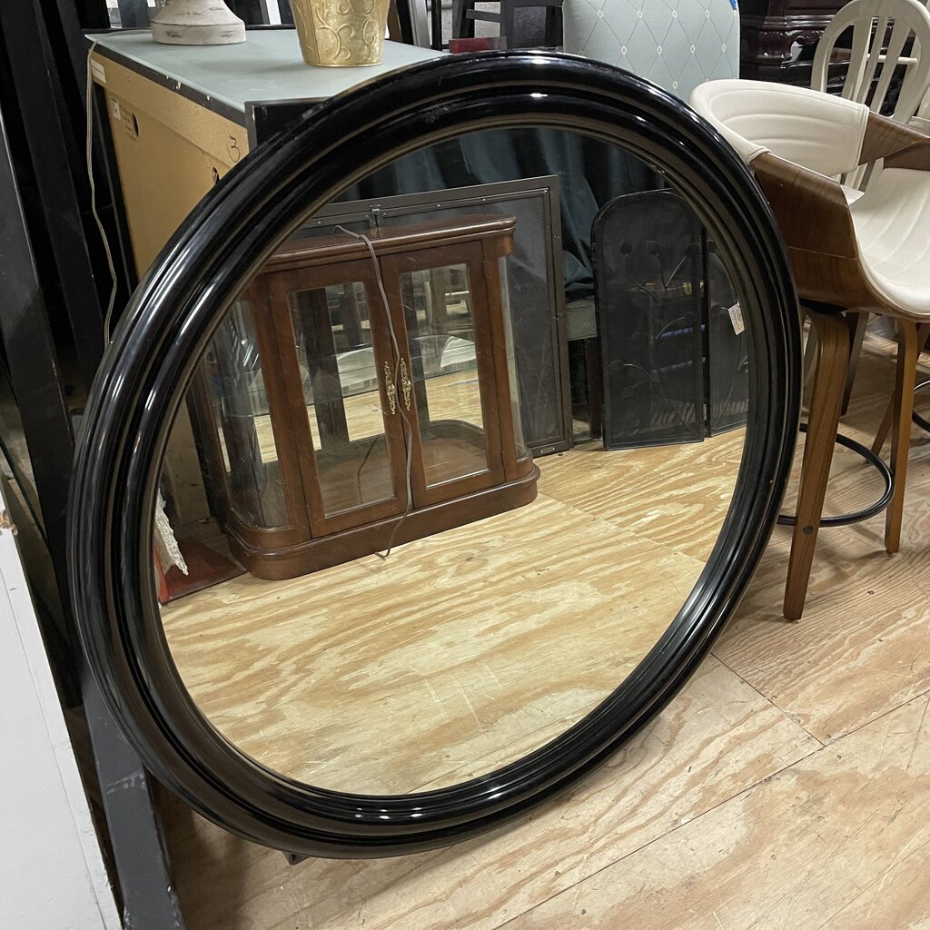 Round Mirror