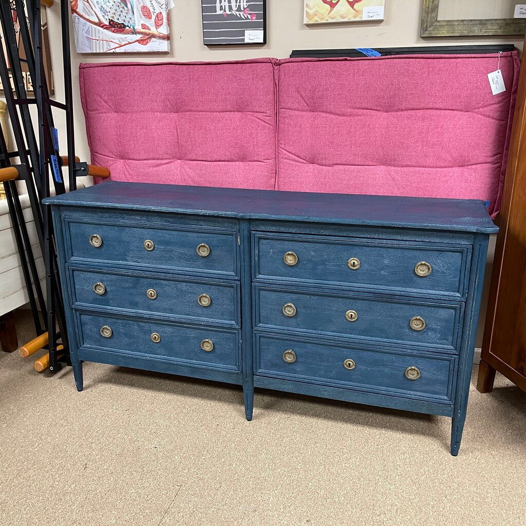 Washed Wood 6-Drawer Dresser
