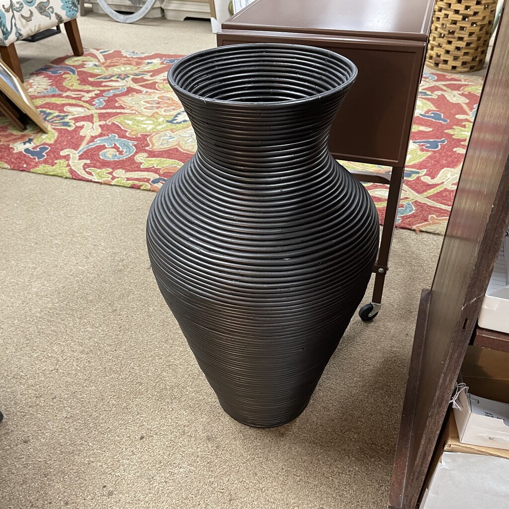 Pencil Reed Floor Vase