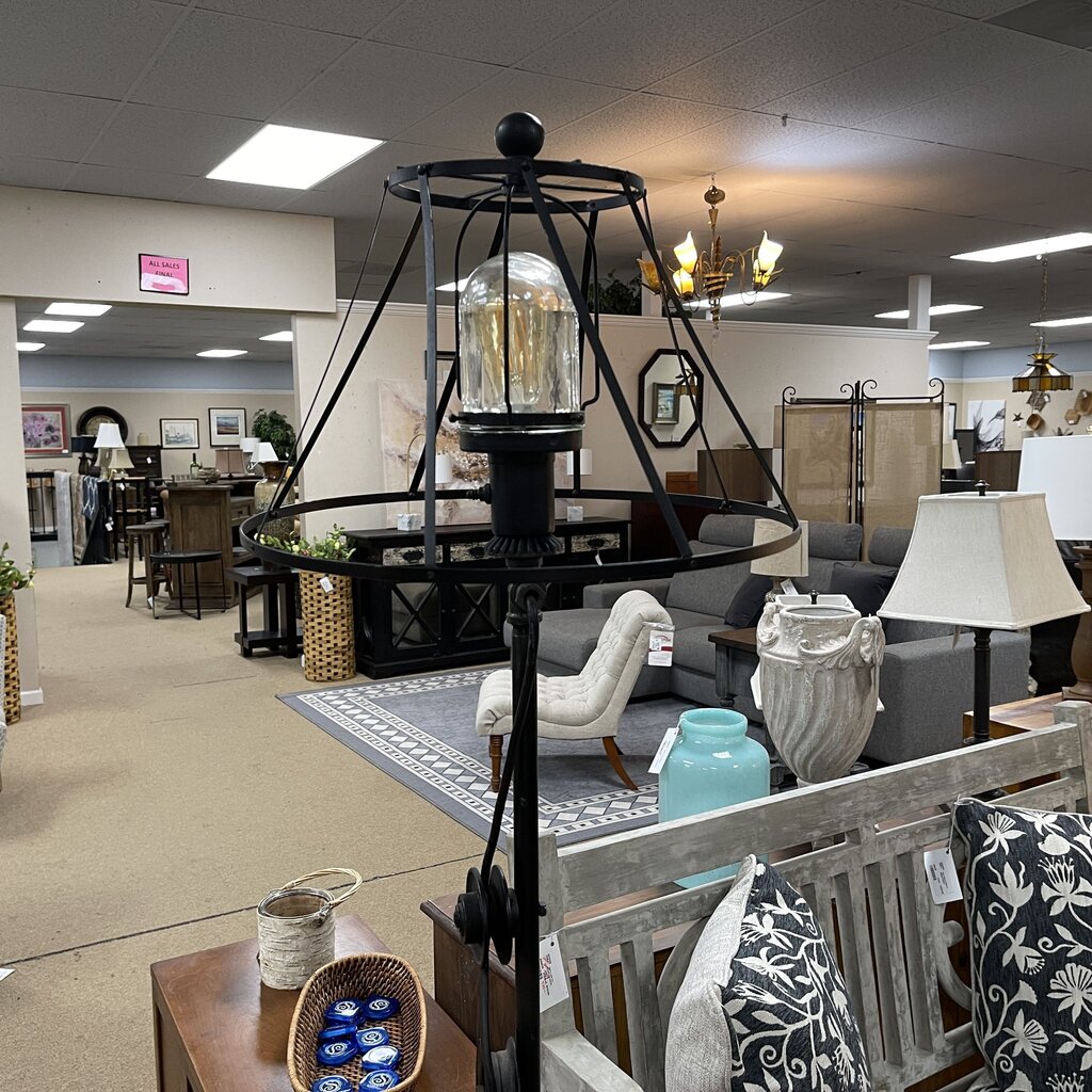 Industrial Pulley Floor Lamp