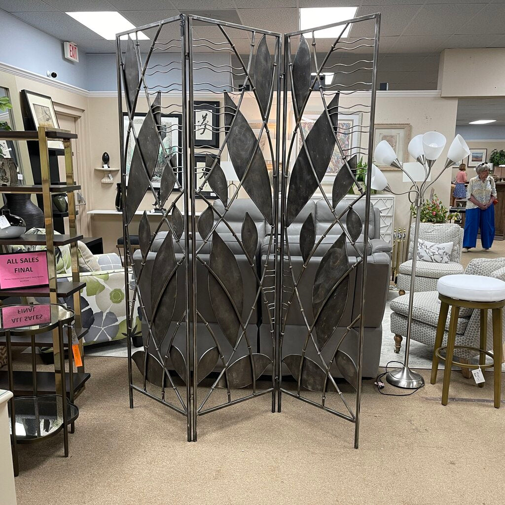 3-Panel Metal Leaf Wall Divider