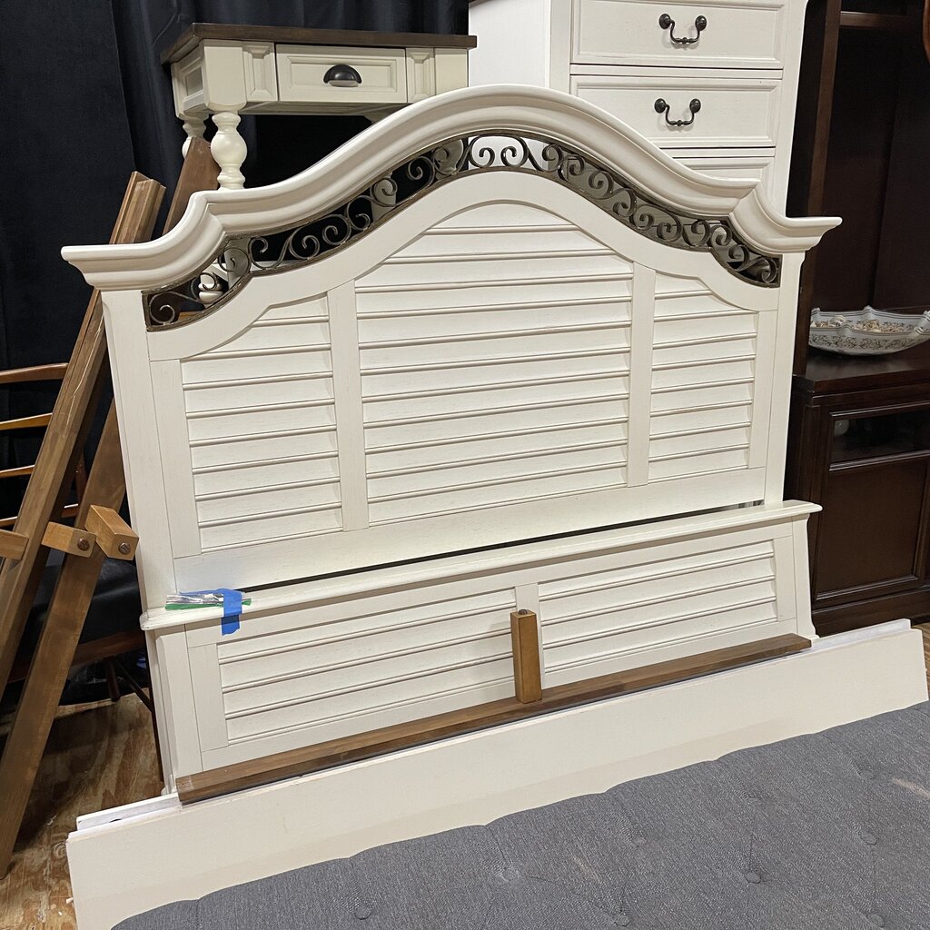 Newport Collection Bed