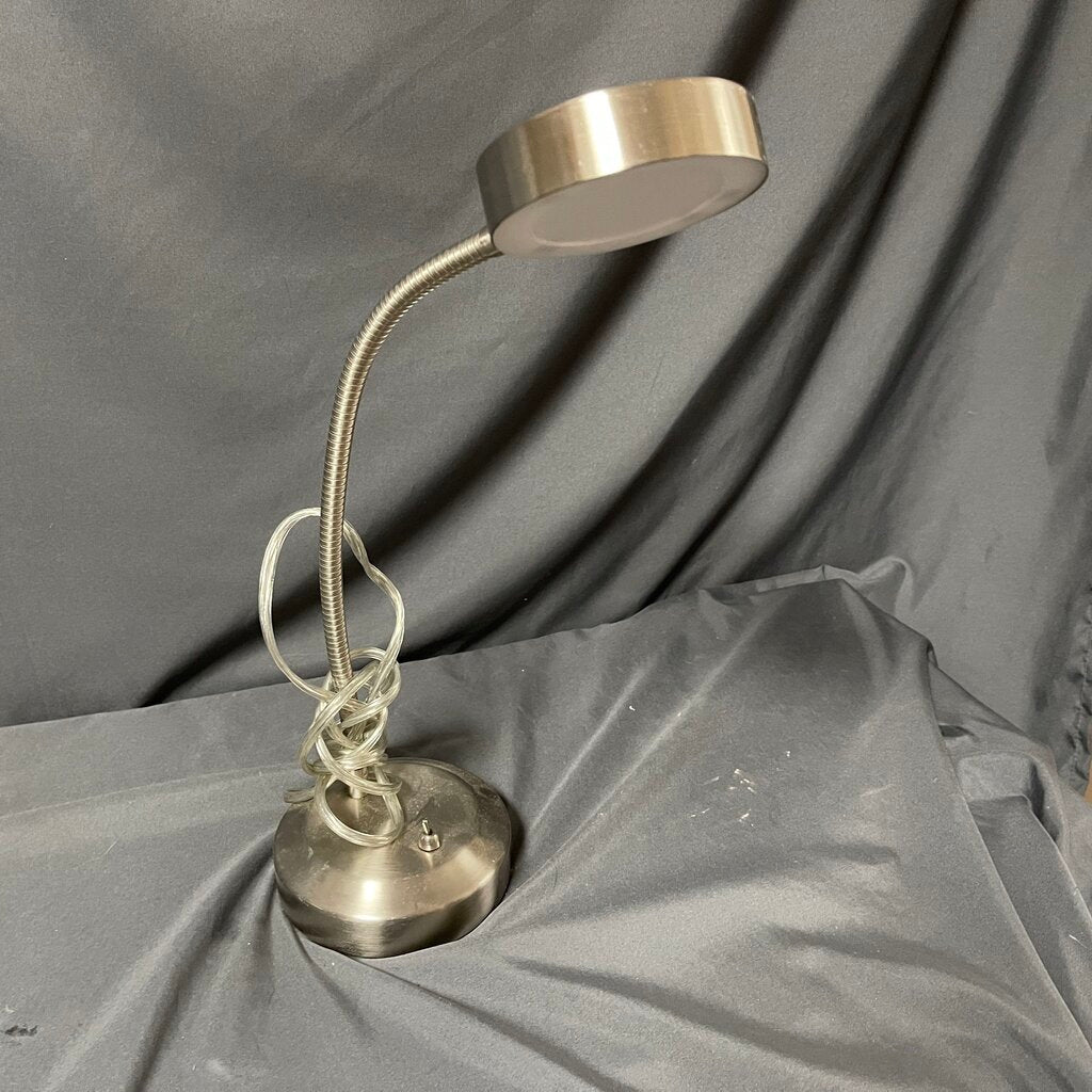 Slim LED Gooseneck Desk Lamp