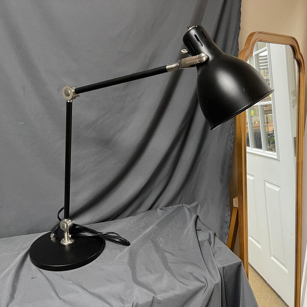 Architectural Style Desk Lamp