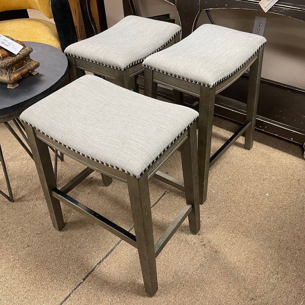 Set/3 Saddle Backless Counter Stools