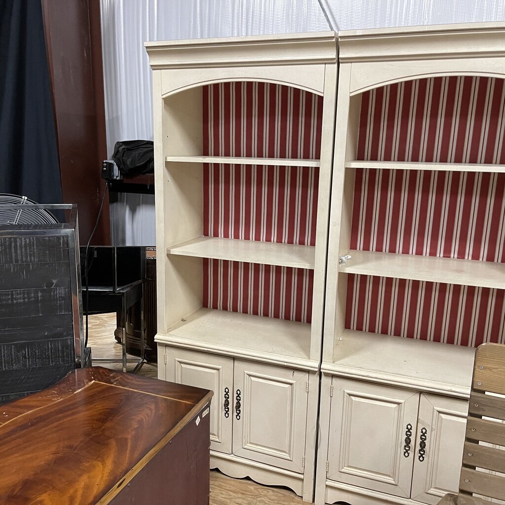 Bookcase w/Cabinet Storage