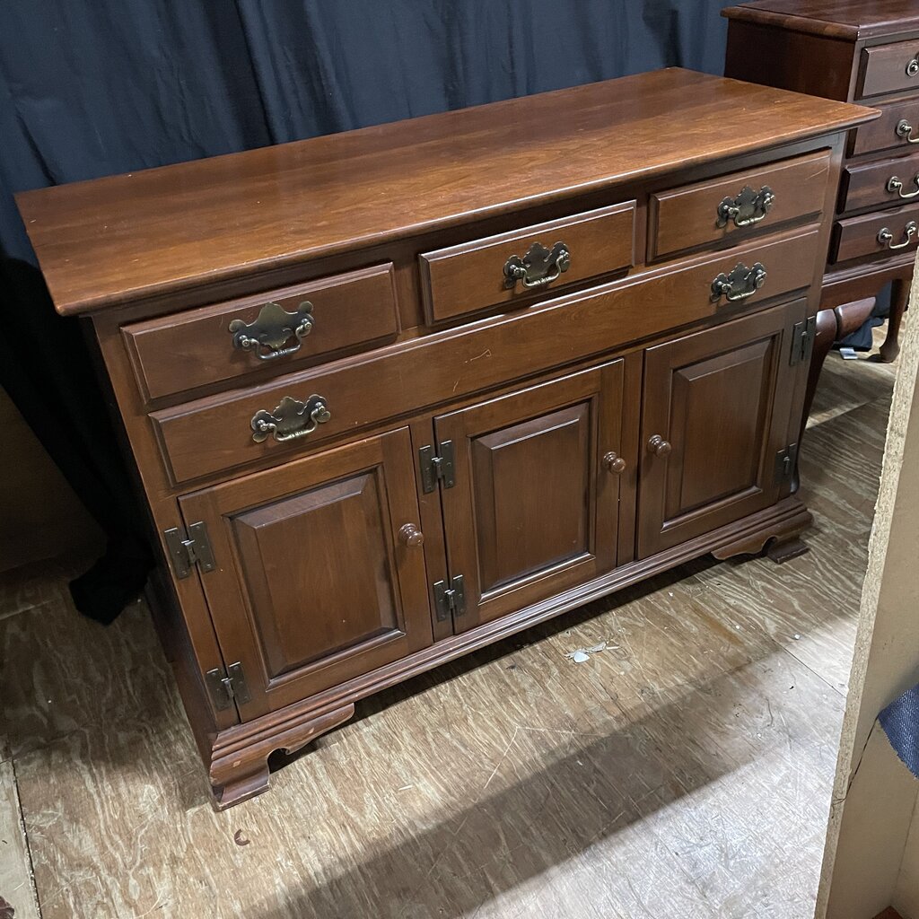 Buffet/Server