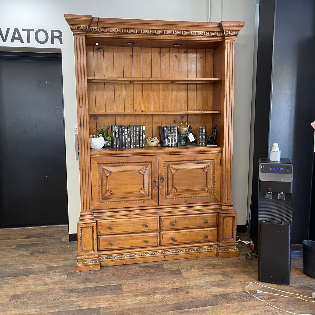 Cabinet/Bookcases