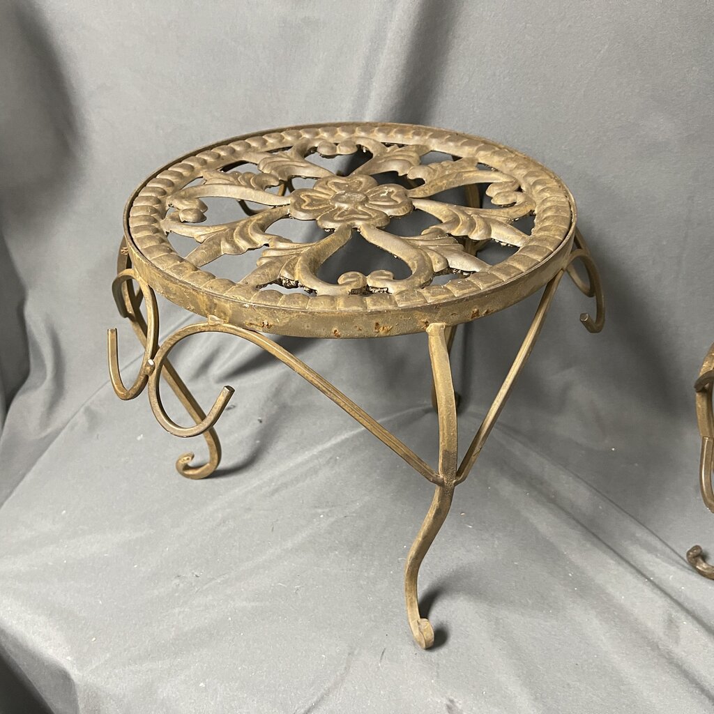 Round Iron Plant Stand