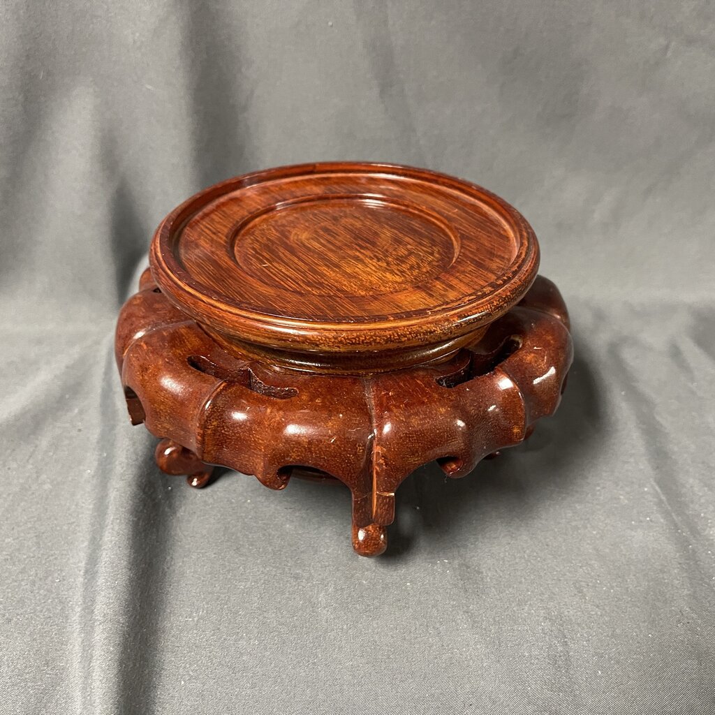 Round Wood Chinese Display Base