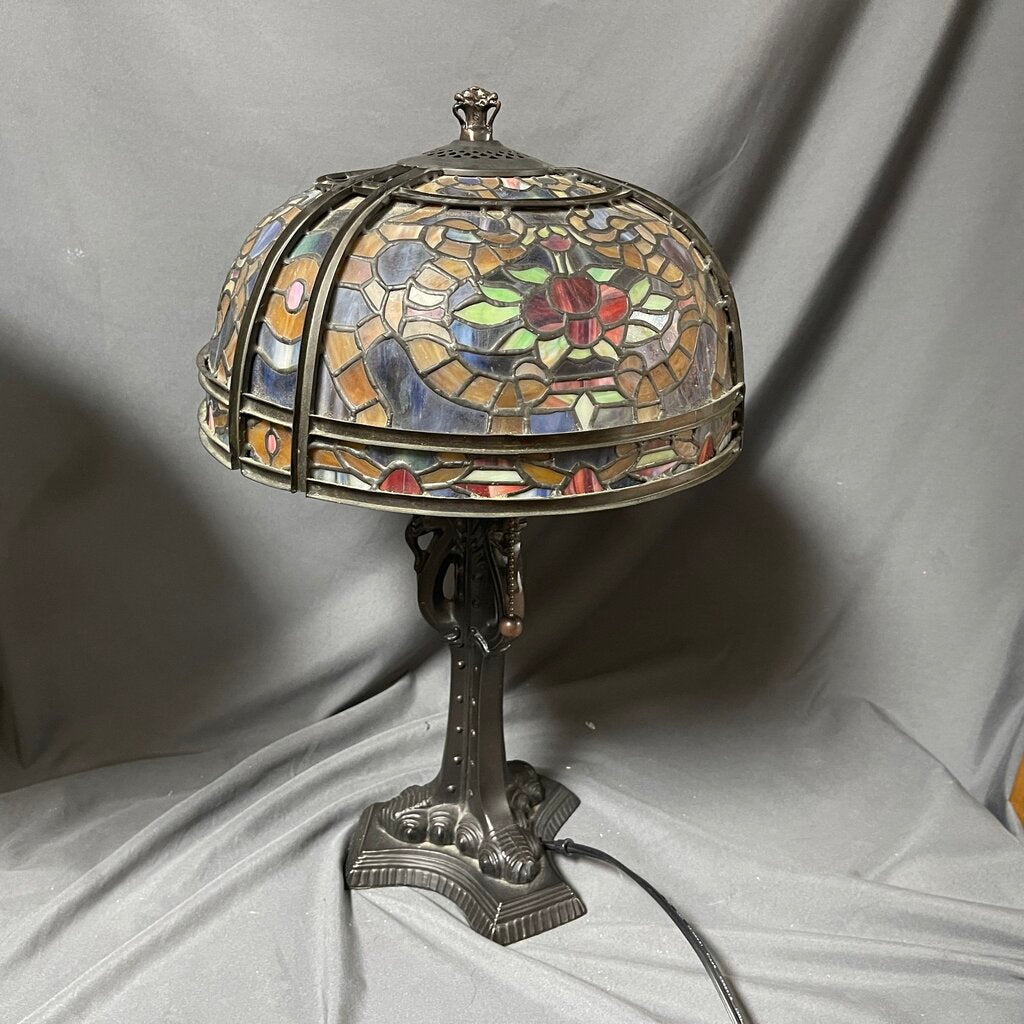 Tiffany Style Lamp