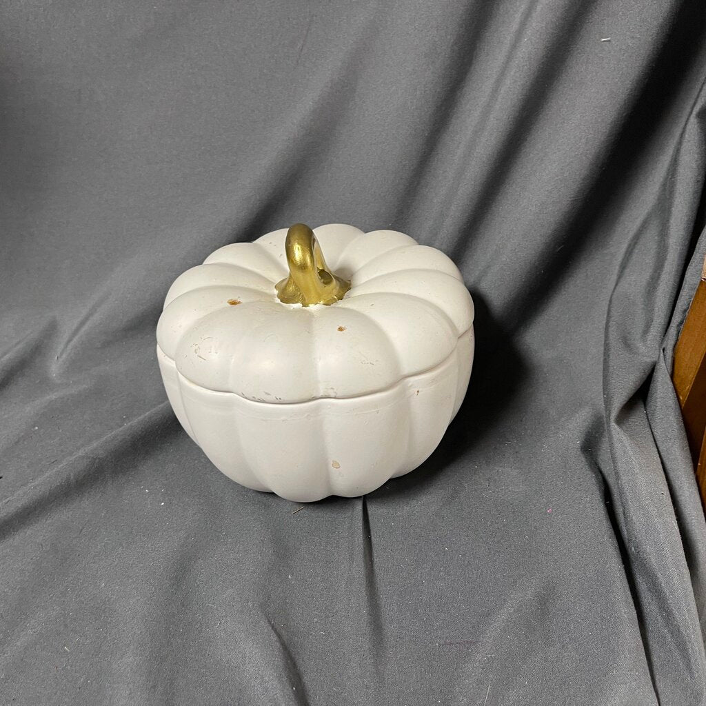 Ceramic Pumpkin w/Lid