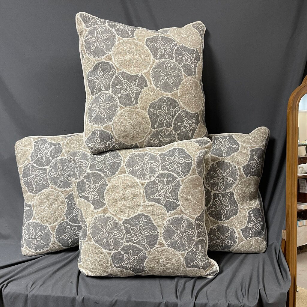 Set/4 Sand Dollar Pillows
