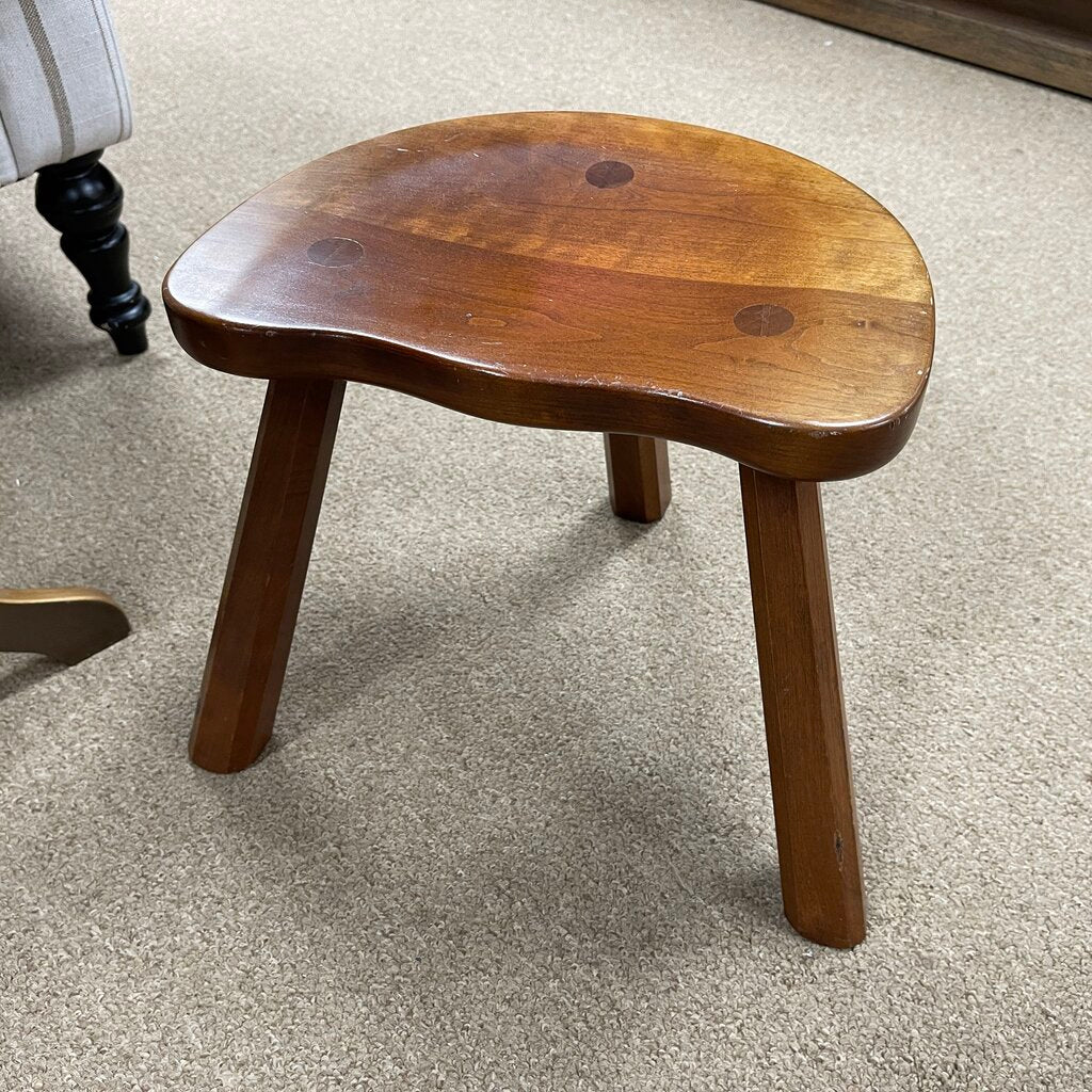 3-Leg Milking Stool