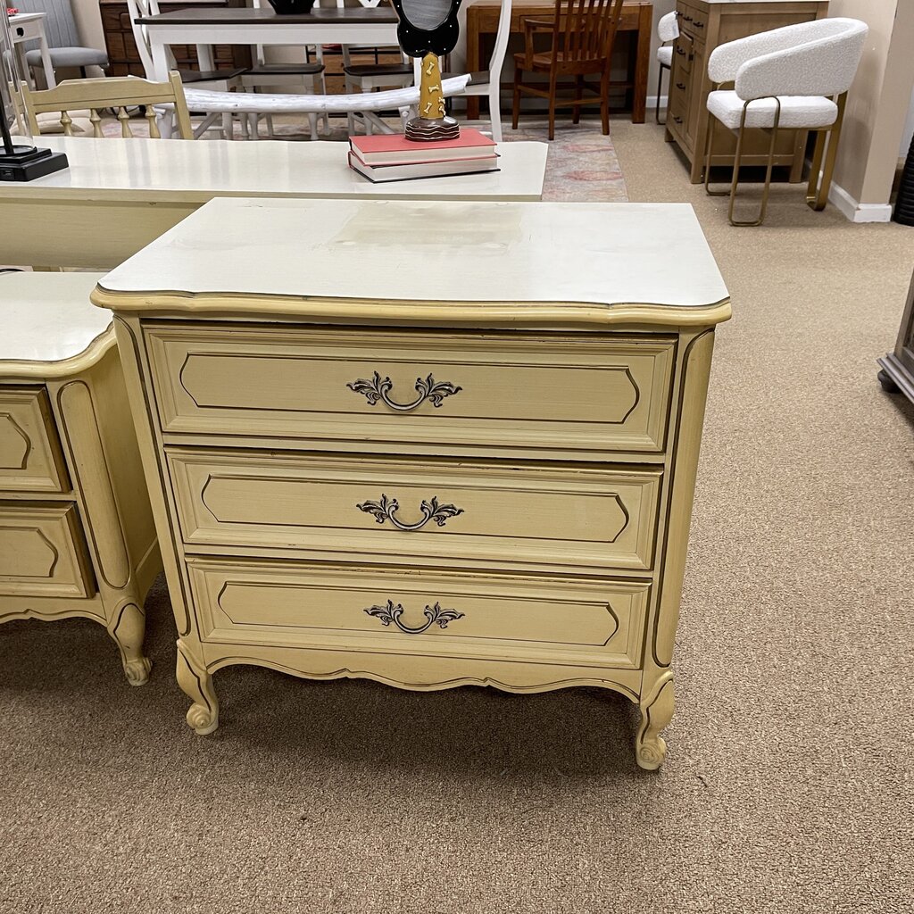 French Provincial 3-Drawer Chest