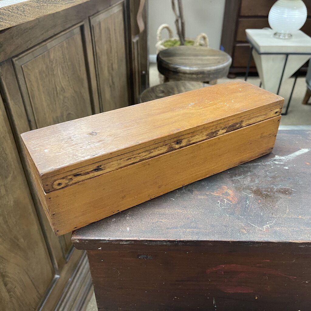 Vintage Wood Box w/Lid