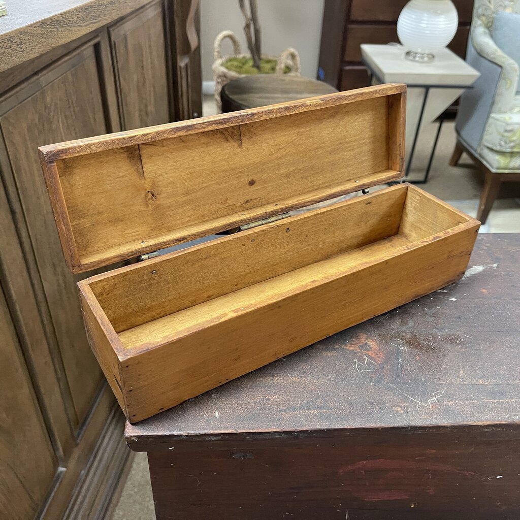 Vintage Wood Box w/Lid