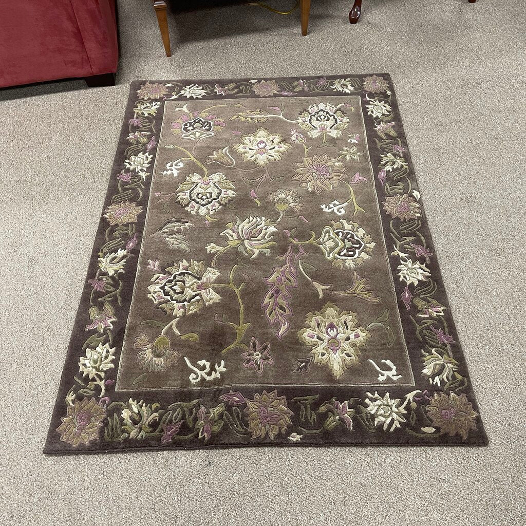 Hand Knotted Wool Rug
