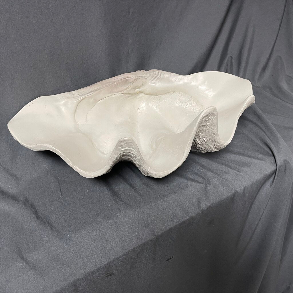 Decorative Resin Seashell Bowl