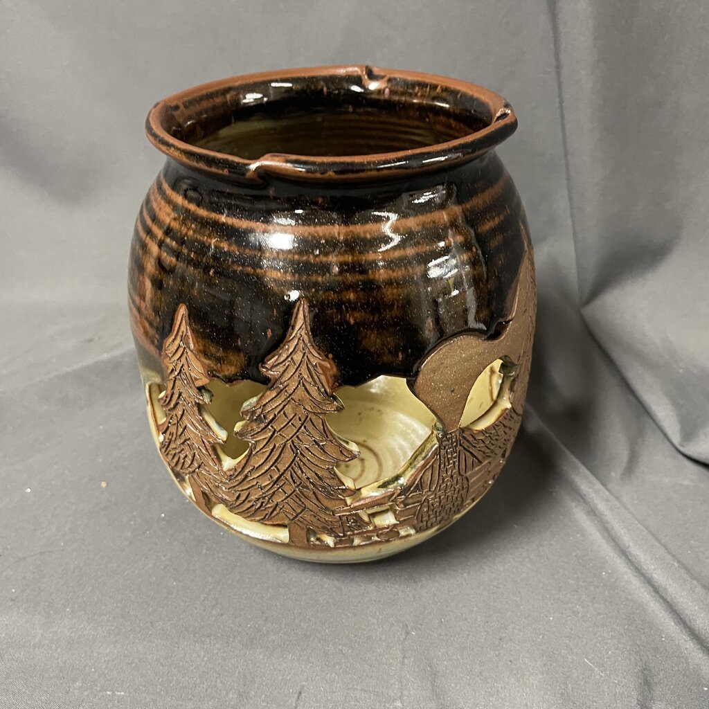 2007 Cabin in Woods Luminary Pottery Signed