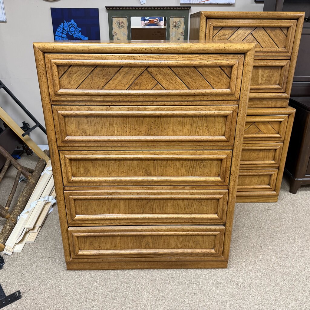Vintage Chest of Drawers