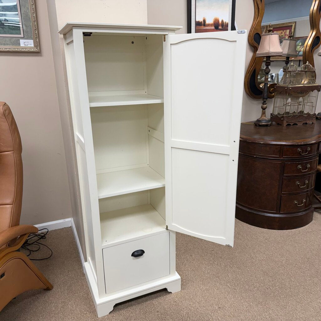 Cream Cupboard/Cabinet