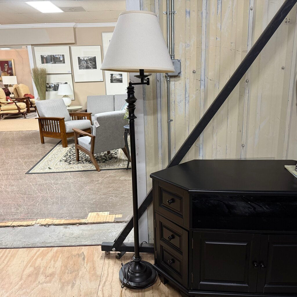 Articulating Floor Lamp