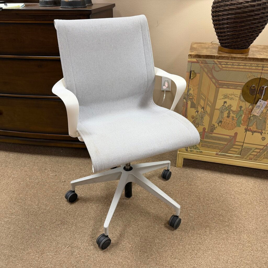 Setu Office Chair