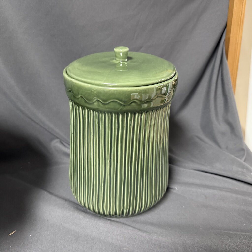 Cottage Collection Canister w/Lid