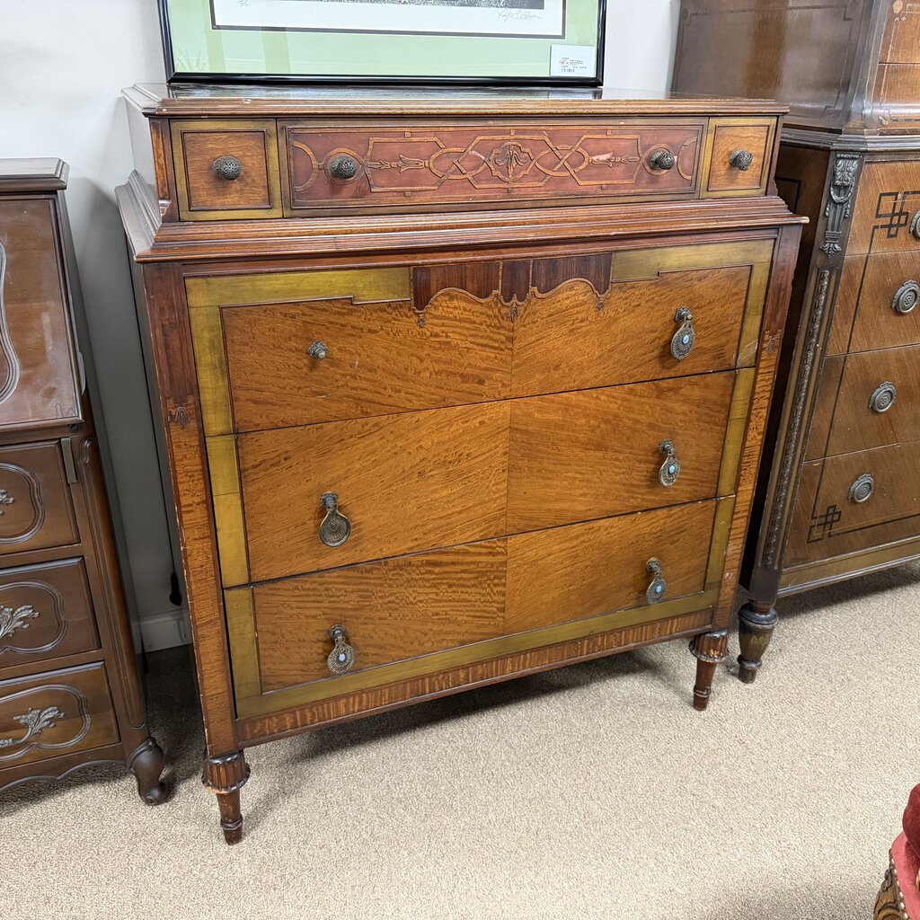 Antique Linen Chest/Chest of Drawers