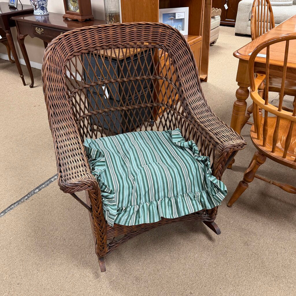 Vintage Bar Harbor Wicker Rocker
