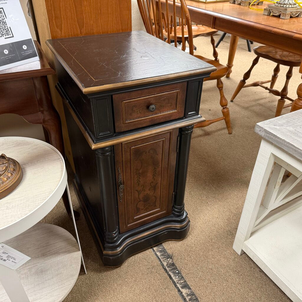 Side Table w/Storage