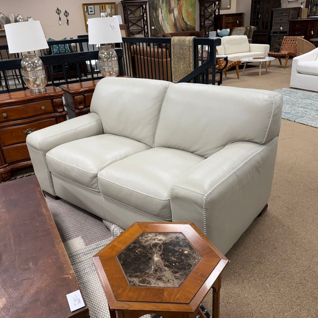 Top Grain Leather Loveseat w/Whipstitch Detailing