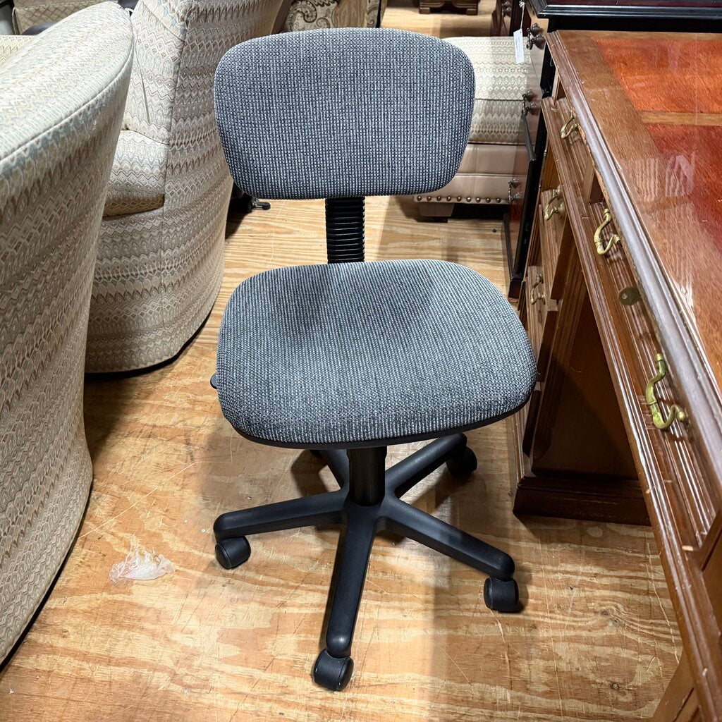 Steno Office Chair