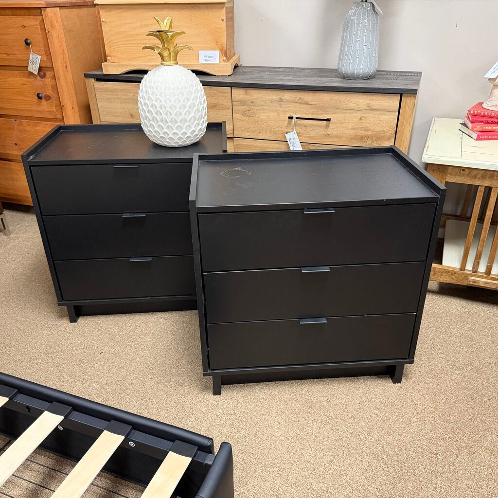Pair Nightstands